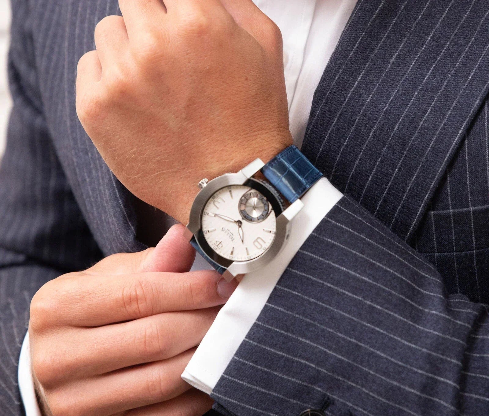 Montre haut de gamme vs montre de luxe : quelles différences ?